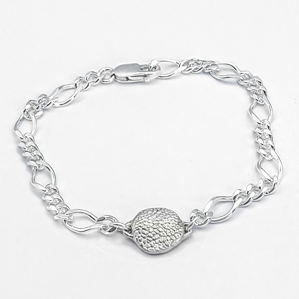 Dual-link Charm Bracelet ~ Impressions