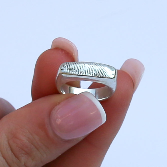 Bar Signet Ring ~ Impressions